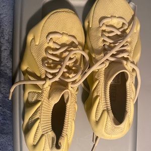 Yeezy 450 (no shoe box)